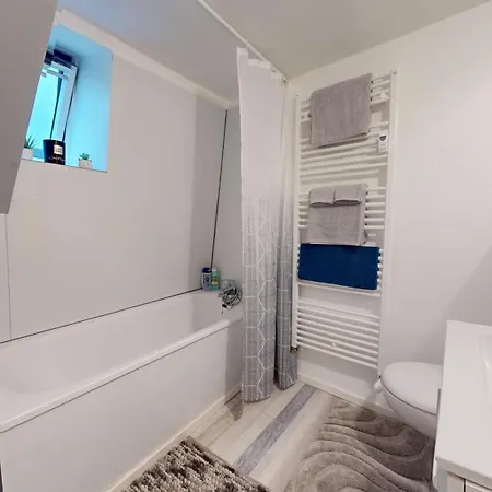 Le Napoleon Apartment